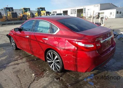 2017 Nissan Altima 2.5 S z USA, uszkodzony, nr VIN 1N4AL3AP2HC144495